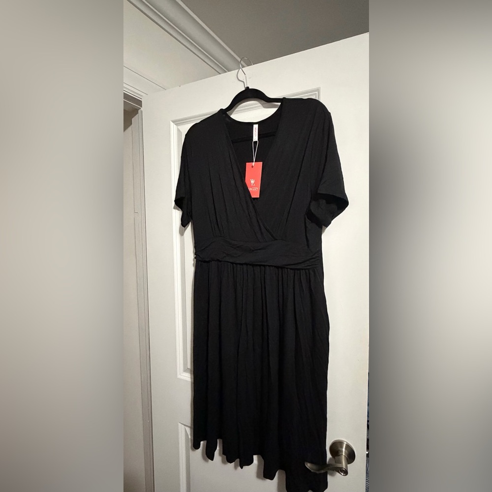 Weaczzy Black Women's Dress - 2XL - Tag Still On!